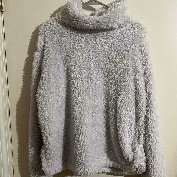 Sherpa Turtleneck | Poshmark